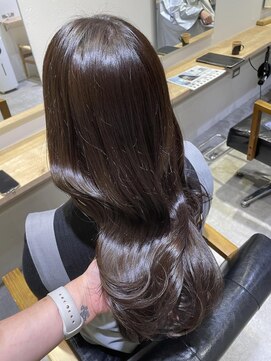 リタ 川崎(rita.) まつだて/チョコレートカラー/艶髪/レイヤー