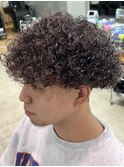 強めプードルパーマメンズマッシュスペインカールフェード短め