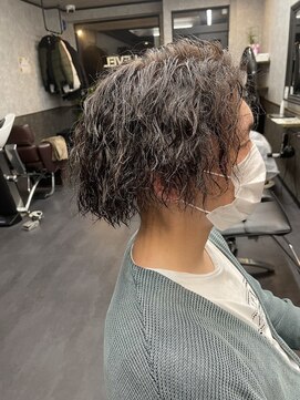 レベル 葛西店(LEVEL) ツイストスパイラルパーマ ミディアム ツーブロック 葛西メンズ