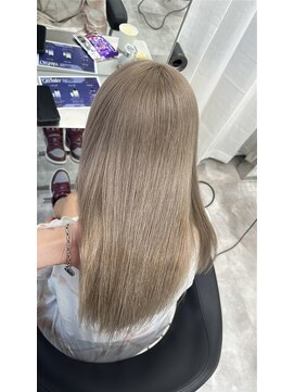 エトワール(ETOILE) ミルクティーグレージュ/ブリーチ/ムラ修正/ハイトーン