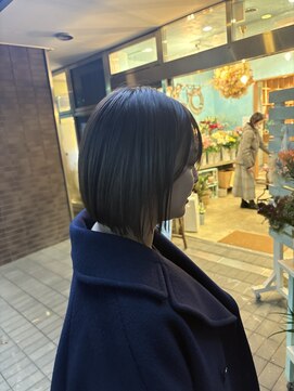 顎下3センチストンっとまとまるボブ