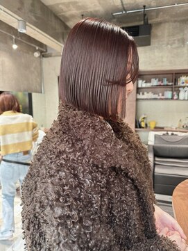 ヌク(nok) 前下がりボブ