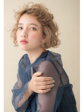 ワン 横浜(ONE005) グラマラスカール【ONE横浜】