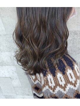 ミルヘアデザイン(mil hair design) オリーブベージュ
