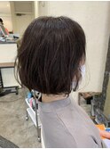 アンニュイさの残るパッツリボブ/ミルクチョコレート/40代/50代