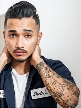 メリケンバーバーショップ フクオカ(MERICAN BARBERSHOP FUK) スキンフェードツイストスパイラルセンターパートサイドパート16