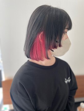 コニ(Coni) 【和田寧々】インナーカラー/内巻きボブ