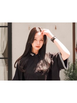 【髪質改善】複数のトップディーラーからあなたに最適な毛髪頭皮の（保護）（補修）（強化）を選びます。