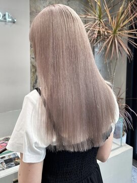 ソル ジングウマエ(SOL JINGUMAE) ミルクティーベージュレイヤーインナーカラーグレージュカラー