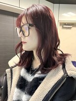 ヘアーアンドメイク ビス(HAIR&MAKE bis)&nbsp;深みのあるワインレッド【黒田あさみ】