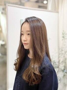 ウミネコ美容室 センター南店(Umineko美容室) ナチュラルロングヘア