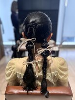 【高木美緒】黒髪でも映える大人ツインアレンジ