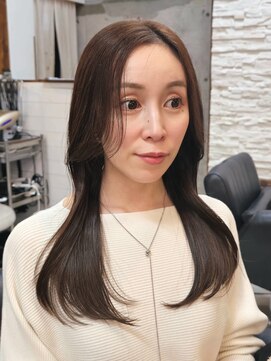 ラストーリア(La storia) 韓国風 くびれスタイル♪