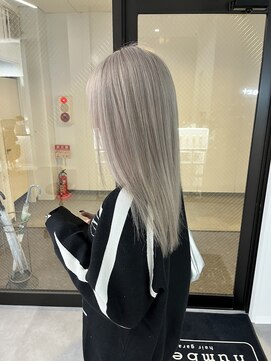 ナンバー 竪町(number+) 20代30代大人可愛いダブルカラーブリーチハイトーンカラー