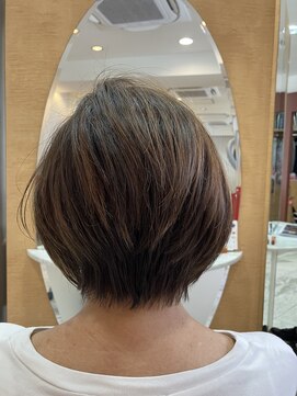 プレジール PLAISIR 華やかで若々しい白髪ぼかしハイライト白髪染め髪質改善水素Tr