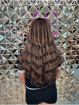 ラブスタシー 天神(LOVESTASY) エクステ/福岡/博多/ハイライトカラー