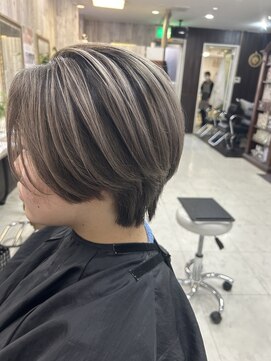 アーフィー 千葉(Arphy) シャドールーツ