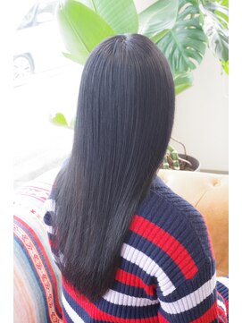 イズミー(is me.) ブルーブラック