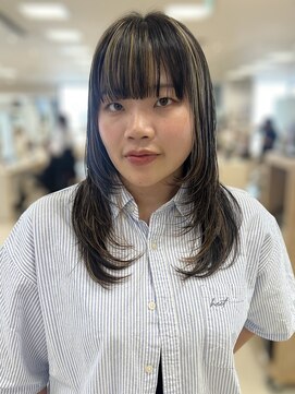 シャルムバイケンジ(Charm.by KENJE) レイヤー/レイヤーカット/ウルフ/ウルフカット/顔周りカット