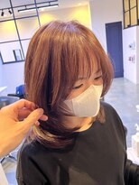 りら(Lilas)&nbsp;ハイライトを生かした寒色系ピンクレイヤースタイル