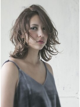 シャンプー 本庄店(SHAMPOO) ウザバングミディ