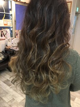 トーク 伊丹本店(TAL'KE) ハイライト×グラデーション/2