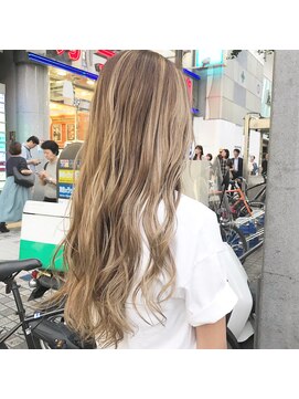 ヘアサロンM 新宿 3Dハイライト