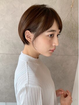 アヴァロン(AVALON) 本質◎大人くびれショート×イルミナカラー【クールベージュ】