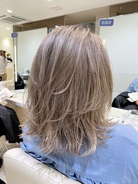 ケンジ 平塚 アネッタ(KENJE annetta) プレミアムオイルカラー×レイヤーカット