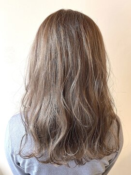 ジェイエルビー(JLB) 【JLB・yuu】ミルクティーベージュ