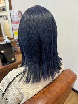 ワイズ ビー 尾張旭店(Y's BEE) ブルーブラック