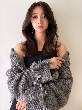 ジーナリア(Xena ria) 《袴田》色気を纏う◎韓国風レイヤー