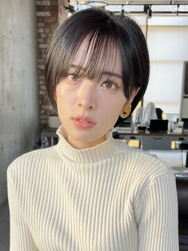 ザ シー 橋本(The C) 20代30代40代ナチュラル大人可愛いレイヤースタイル