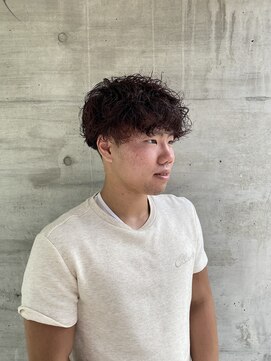 シアター 高崎(THEATER) 強めスパイラルパーマ刈り上げ