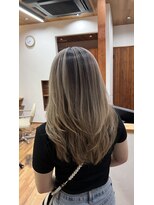 キヌ(kinu)&nbsp;シャドールーツバレイヤージュ