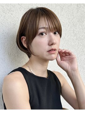 ガーデン オオタカノモリ(garden otakanomori) 20代30代40代におすすめな丸みショート／前髪あり、