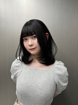 イキ 表参道(iki omotesando)&nbsp;デザインカラー／レイヤーカット/ウェットヘア/オリーブベージュ