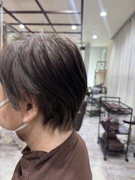 ラボヌールヘアーノーブル 新越谷店(La Bonheur hair noble) くびれショート/デザイングレイカラー【美髪】【イメチェン】
