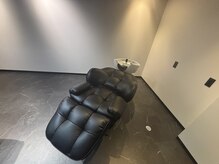 レグラ(Lexra.)の雰囲気（フルフラットシャンプー台で極上の癒しを...）