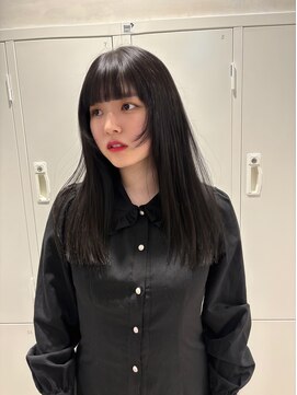 ジーナ 渋谷本店(Zina) トレンドの顔まわりカット×ブルーブラック