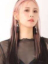 ◎【フェイスフレーミング】前髪や顔周りを縁取るようにブリーチを施すデザインカラー