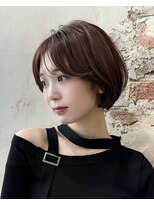 アフロート ルヴア(AFLOAT RUVUA)&nbsp;【岩田莉奈】40代50代の似合わせカットで若見えショートボブ新宿