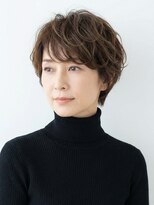 マリブ Malibu&nbsp;「くせ毛」を味方に。ふんわりボリュームで叶う若見えショート