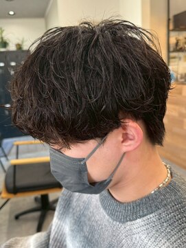 フゥ 宇都宮(FeU) 宇都宮メンズカットメンズパーマツイストパーマ波巻きパーマ眉毛