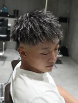メッツ 原宿(METS)&nbsp;MEN'S/ツイスパダウンバング×スキンフェード/短髪/ハイライト