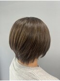 白髪馴染ませカラー×丸みショート