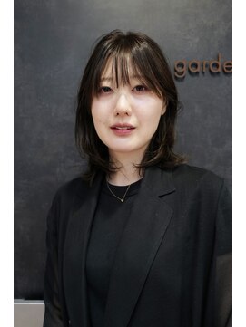 フェイバリットガーデン(favorite garden) 20代30代40代オリーブグレージュ顔まわりレイヤー