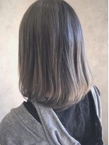 クロックレス (CLOCKLESS)&nbsp;ワンカール　×　透明感グレージュ