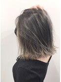 【切りっぱなしボブ】ハイライト×グラデーション