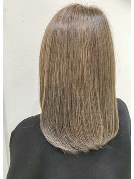 クアトログランシュ ひたちなか店(QUATRO×GranCieux) ミディボブナチュラルアッシュ★QUATRO★